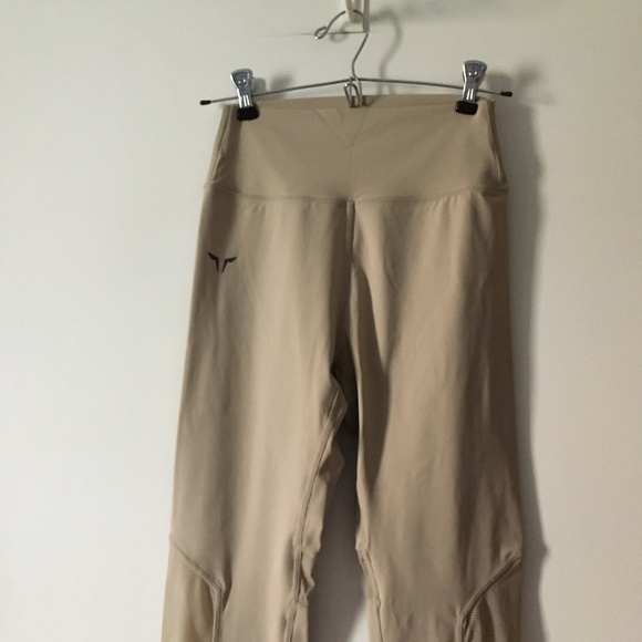 SQUATWOLF Cobblestone Light Tan Mesh Insert Leggings M - Picture 3 of 7